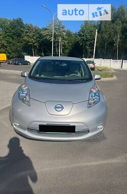 Хэтчбек Nissan Leaf 2014 в Виннице