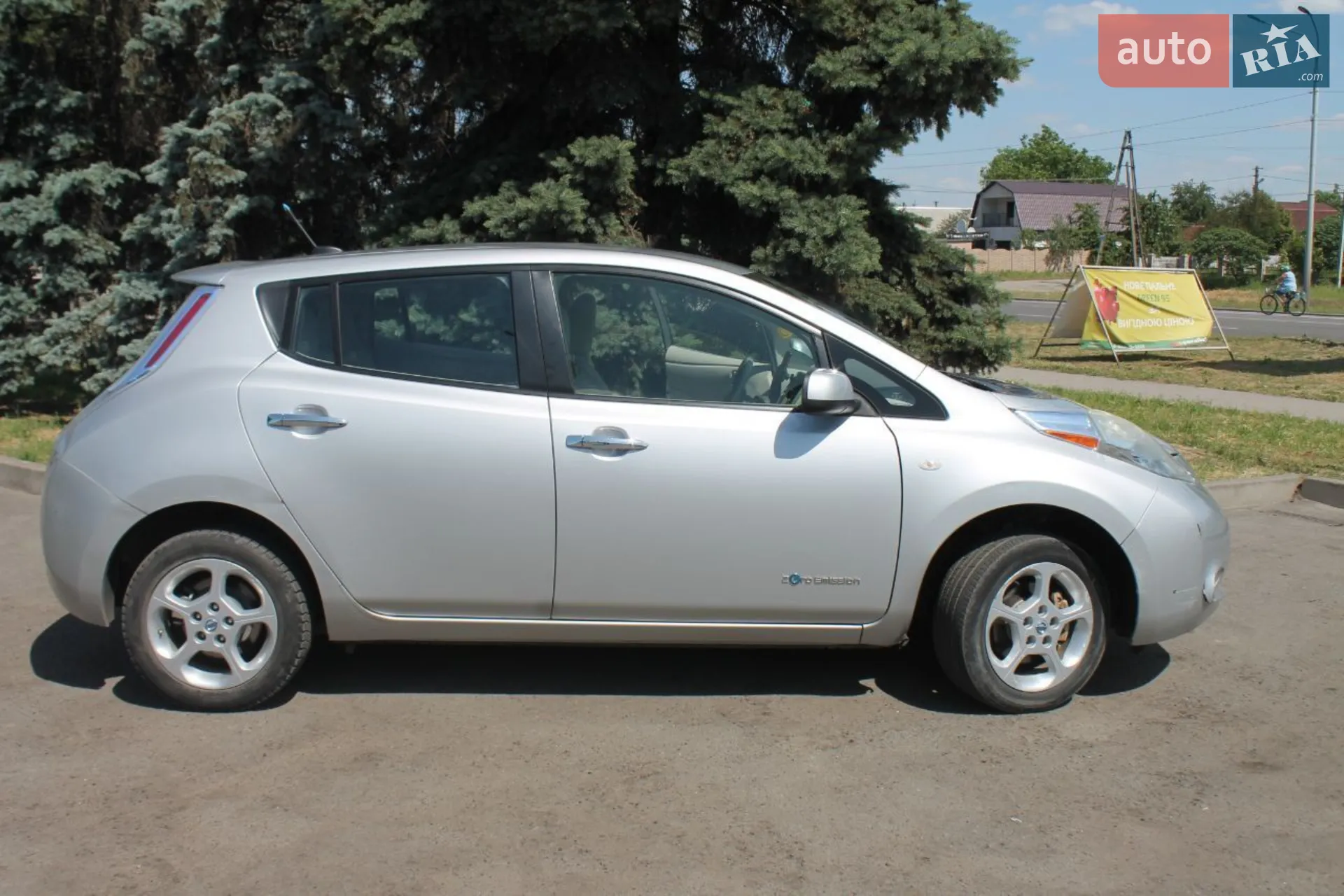 2011 Nissan Leaf - мініатюра 10
