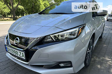 Хэтчбек Nissan Leaf 2020 в Измаиле