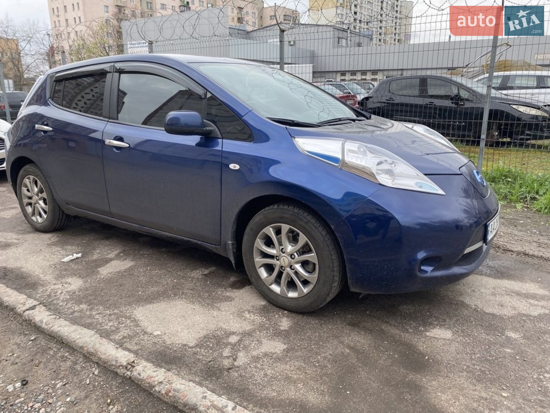 2016 Nissan Leaf - мініатюра 2