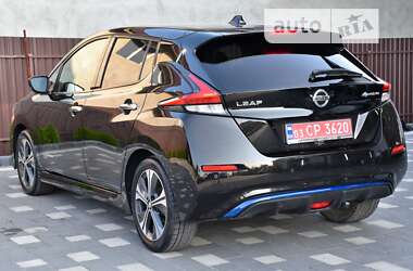 Хетчбек Nissan Leaf 2018 в 