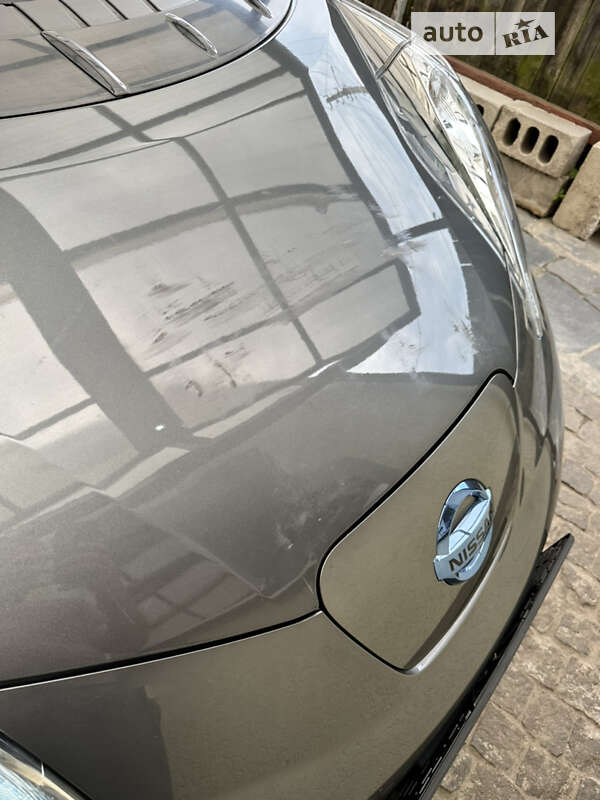 Хэтчбек Nissan Leaf 2017 в Житомире