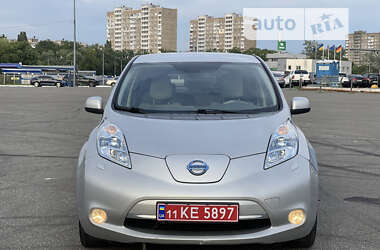 Хетчбек Nissan Leaf 2012 в 