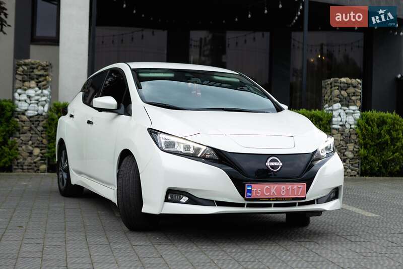 Хэтчбек Nissan Leaf 2020 в Стрые