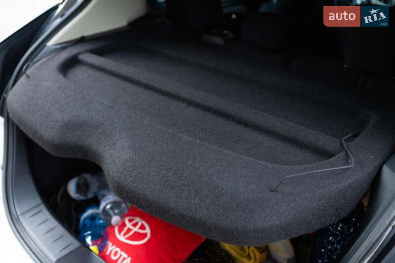 Хэтчбек Nissan Leaf 2020 в Стрые