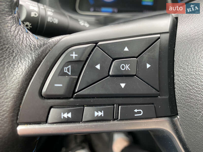 Хэтчбек Nissan Leaf 2019 в Кременчуге