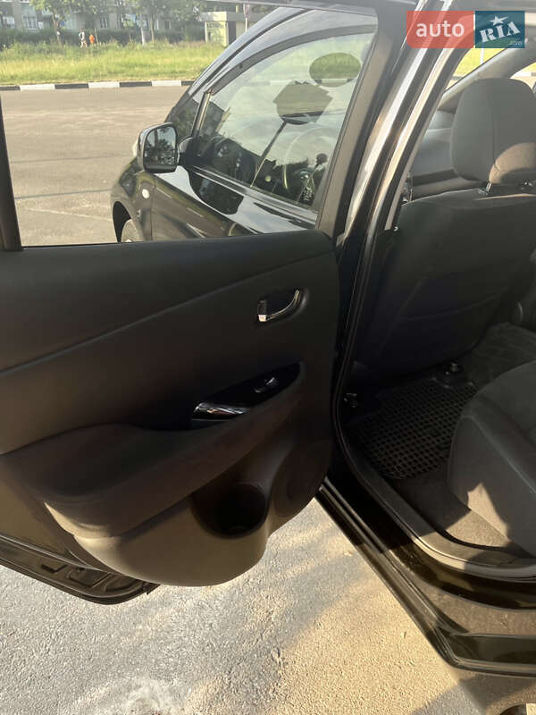 Хэтчбек Nissan Leaf 2015 в Житомире фото 20 Хэтчбек Nissan Leaf 2015 в Житомире