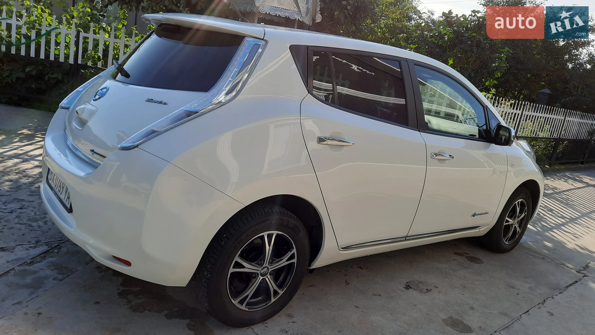2014 Nissan Leaf - мініатюра 16