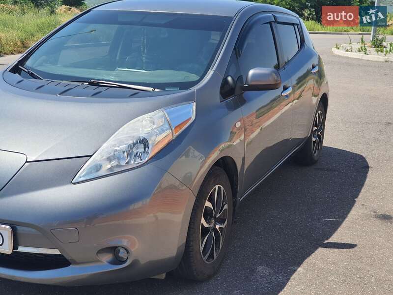 Хетчбек Nissan Leaf 2014 в Миколаєві фото 3 Хетчбек Nissan Leaf 2014 в Миколаєві