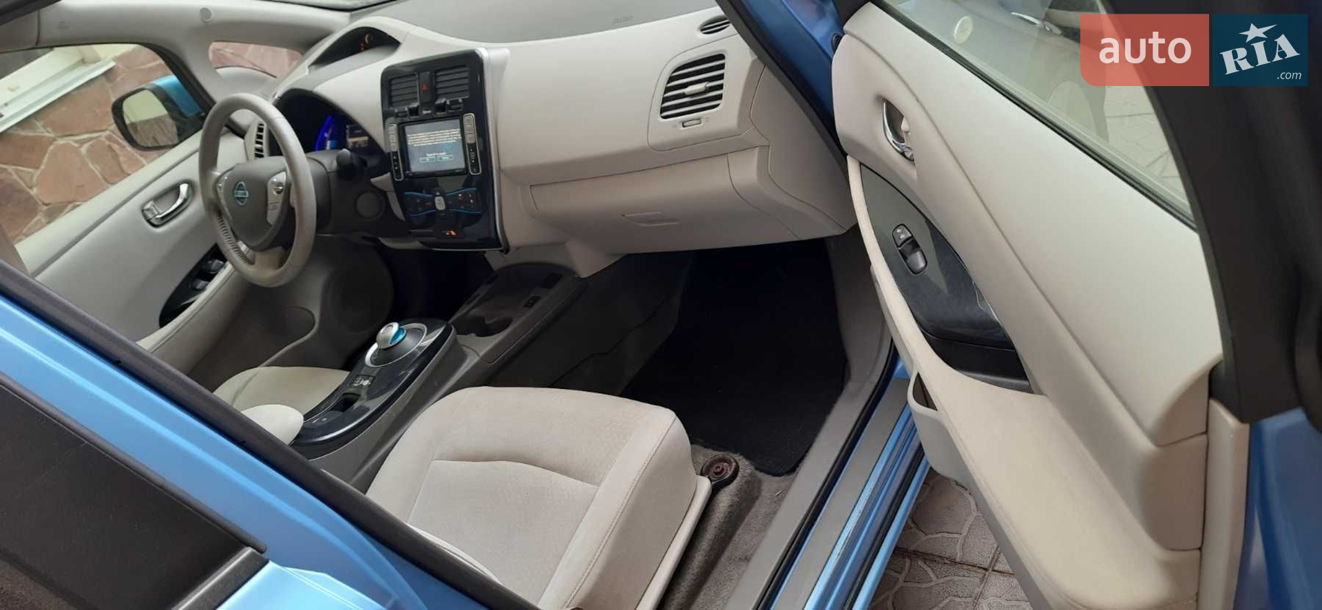 2012 Nissan Leaf - мініатюра 13