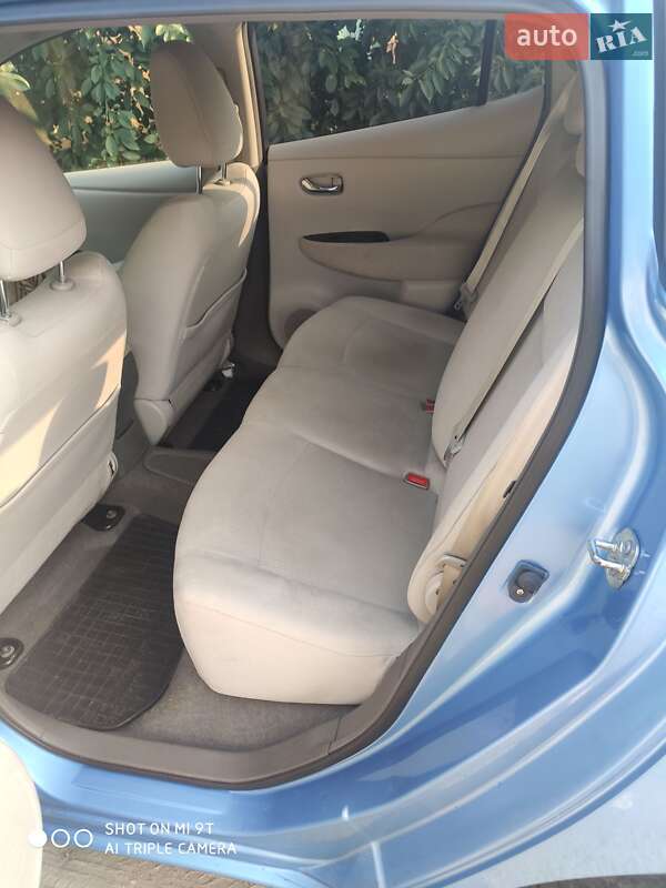 Хетчбек Nissan Leaf 2012 в Кропивницькому фото 11 Хетчбек Nissan Leaf 2012 в Кропивницькому