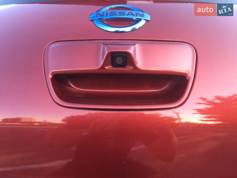 Хэтчбек Nissan Leaf 2013 в Киеве