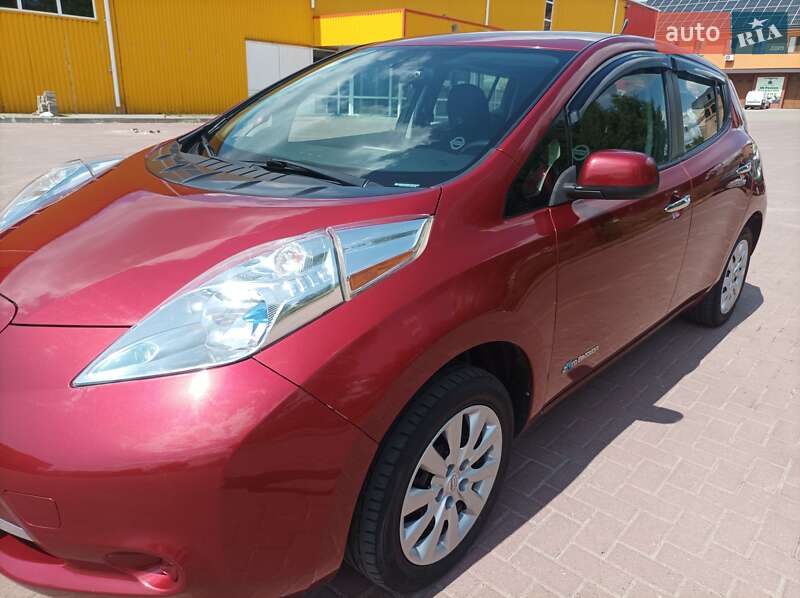 Nissan Leaf 2014