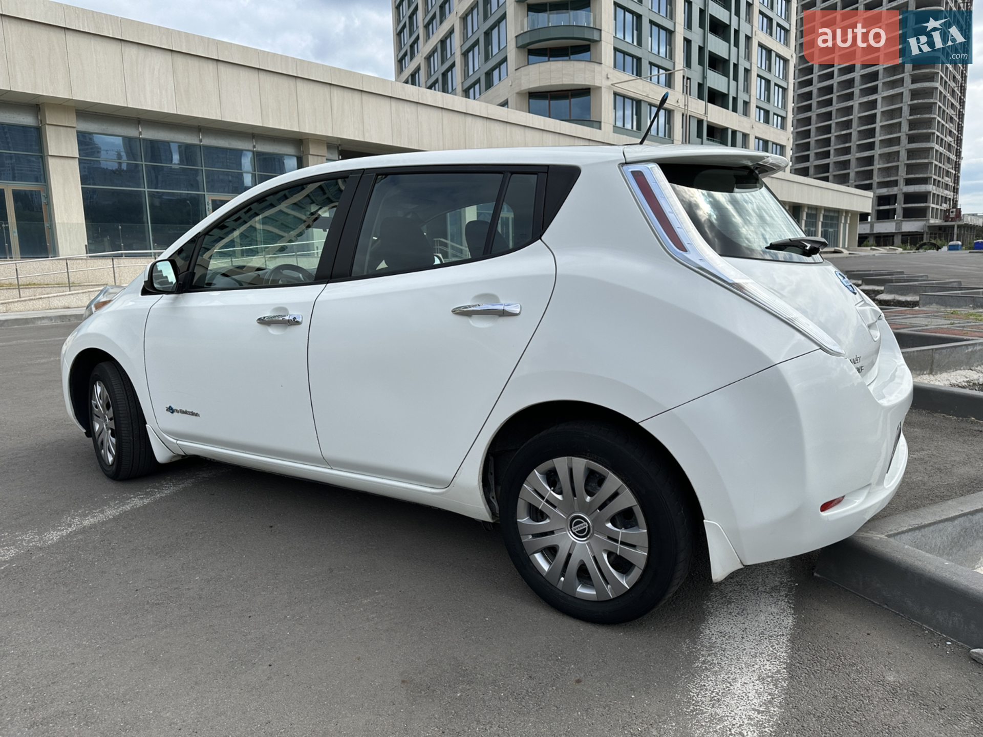 2013 Nissan Leaf - мініатюра 6