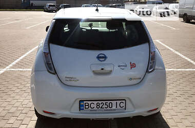 Хетчбек Nissan Leaf 2014 в Львові