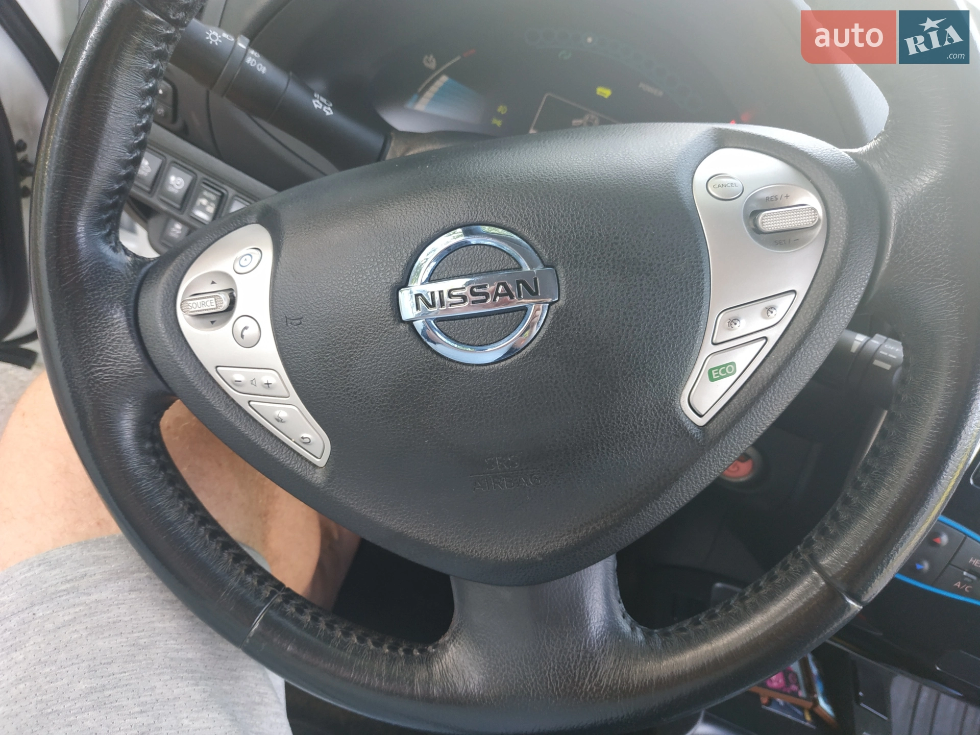 2013 Nissan Leaf - мініатюра 26