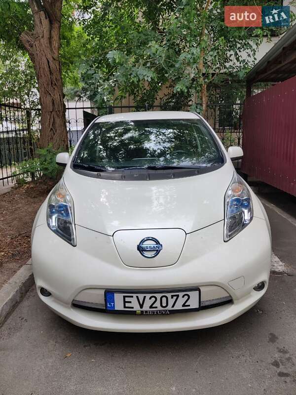Хэтчбек Nissan Leaf 2013 в Одессе фото 4 Хэтчбек Nissan Leaf 2013 в Одессе
