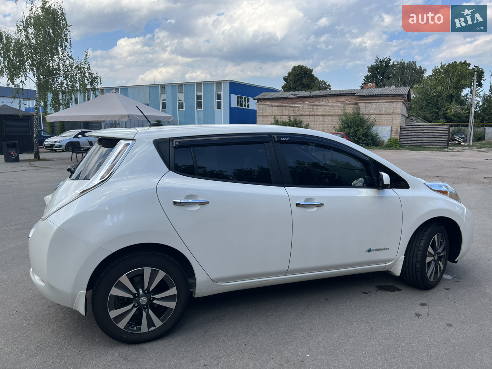2015 Nissan Leaf - фото 1