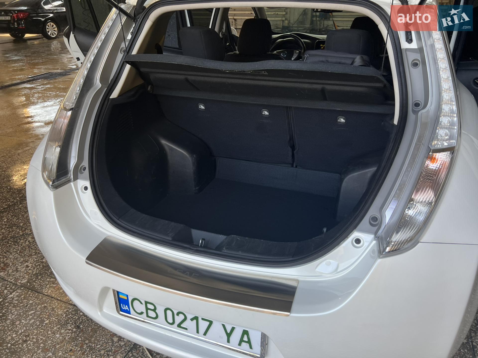 2015 Nissan Leaf - мініатюра 16