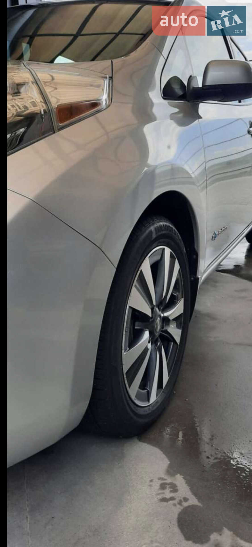 2015 Nissan Leaf - мініатюра 4