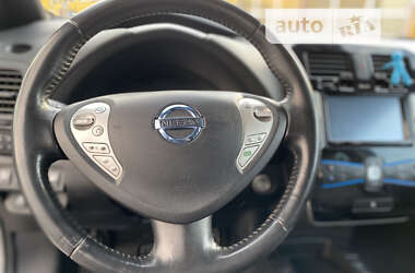 Хетчбек Nissan Leaf 2013 в Хмельницькому