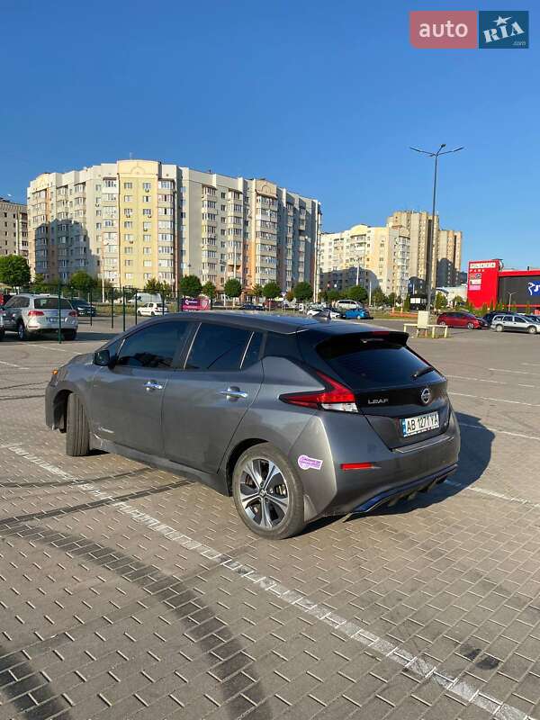 Хетчбек Nissan Leaf 2018 в Вінниці