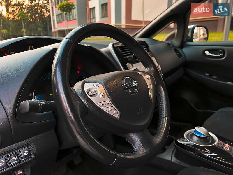 Хэтчбек Nissan Leaf 2014 в Тернополе фото 24 Хэтчбек Nissan Leaf 2014 в Тернополе