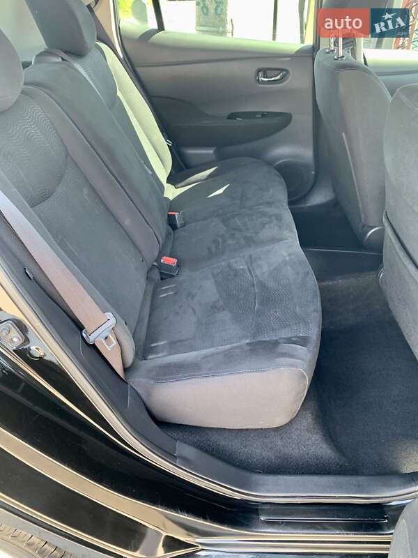 Хетчбек Nissan Leaf 2013 в Львові