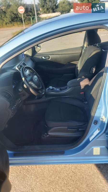 Хэтчбек Nissan Leaf 2013 в Черкассах