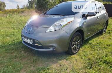 Хэтчбек Nissan Leaf 2015 в Сумах