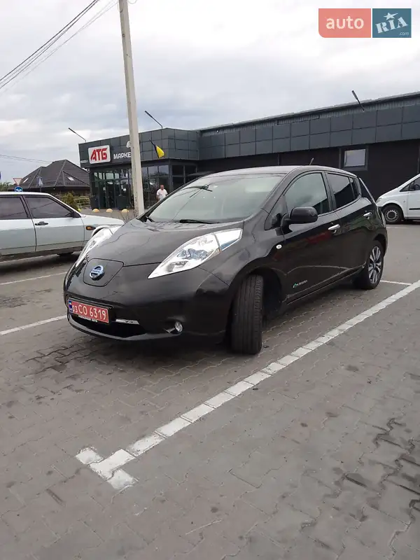 Nissan Leaf 2014