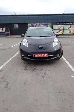 Хэтчбек Nissan Leaf 2014 в Ровно