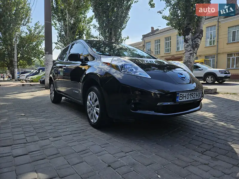 Nissan Leaf 2014