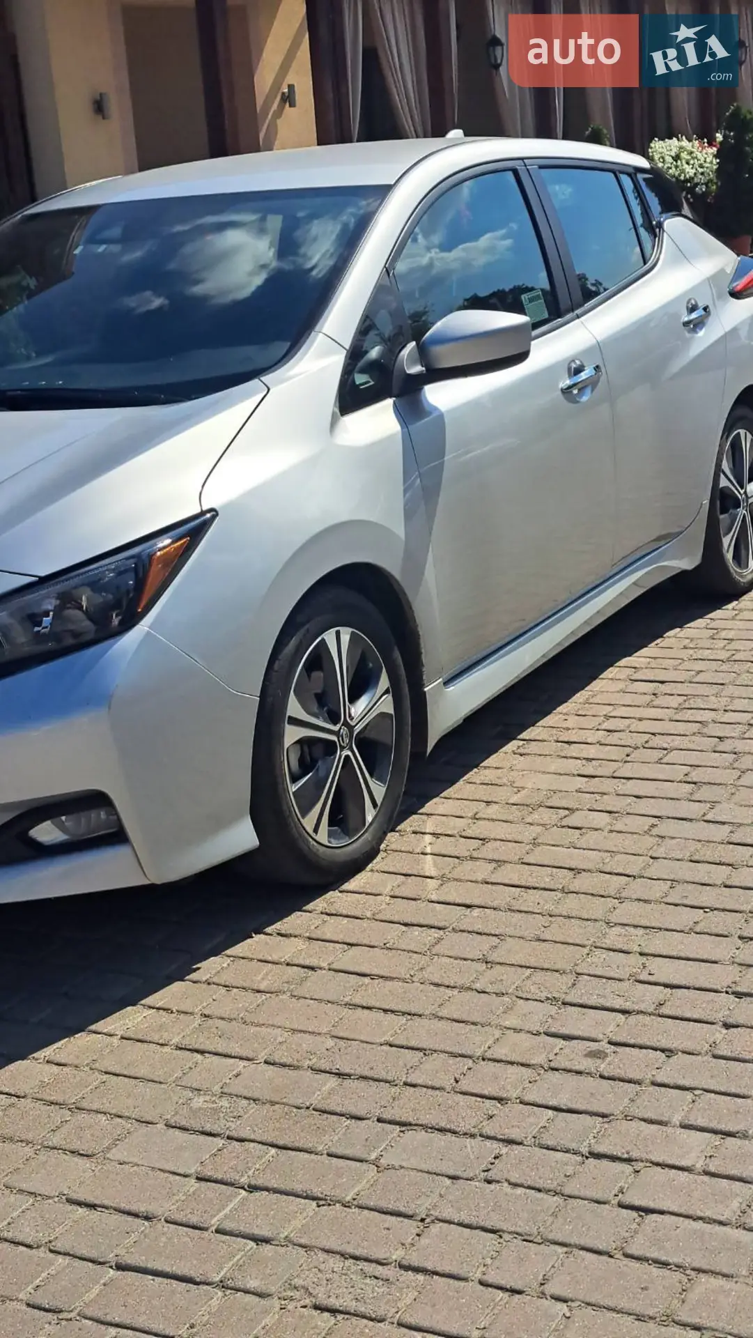 2020 Nissan Leaf - мініатюра 4