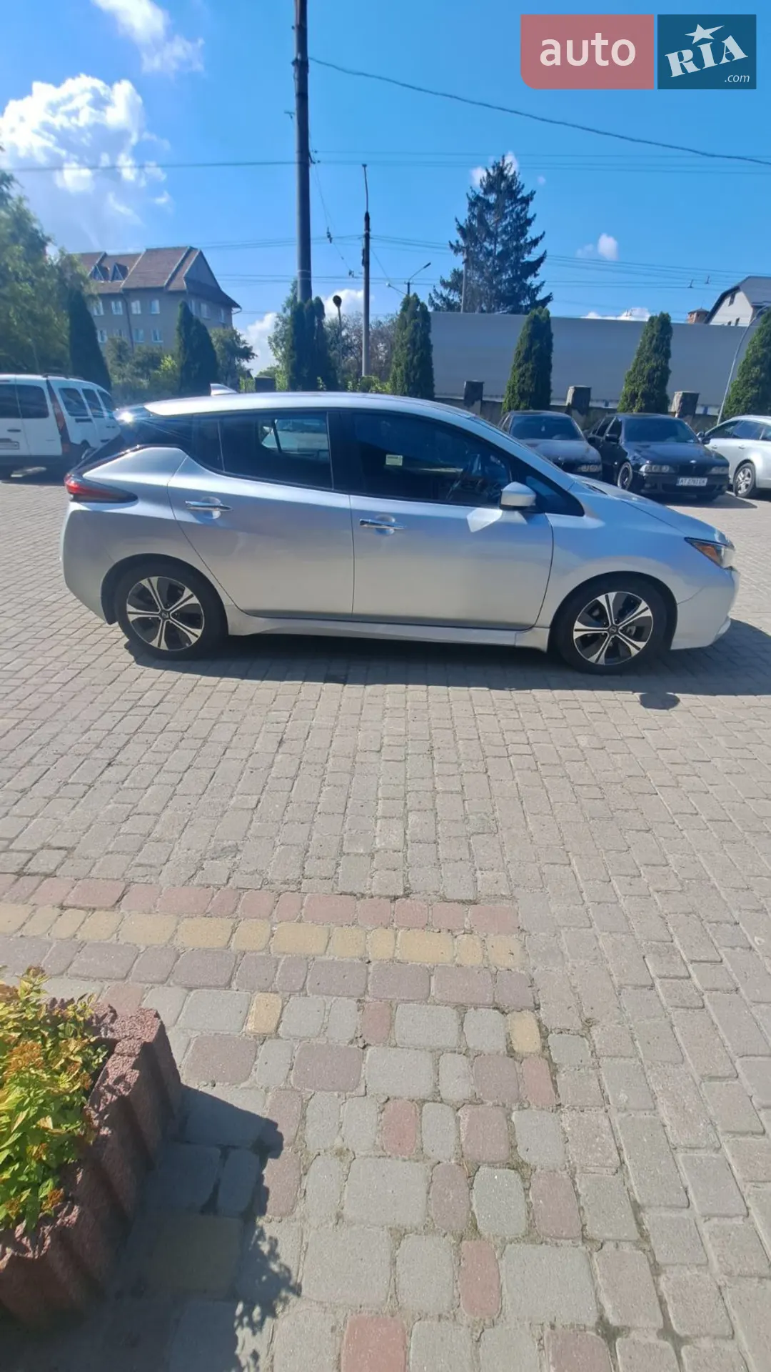 2020 Nissan Leaf - мініатюра 14