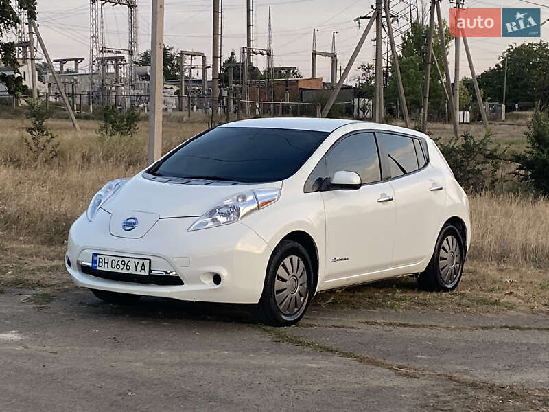 Nissan Leaf 2015