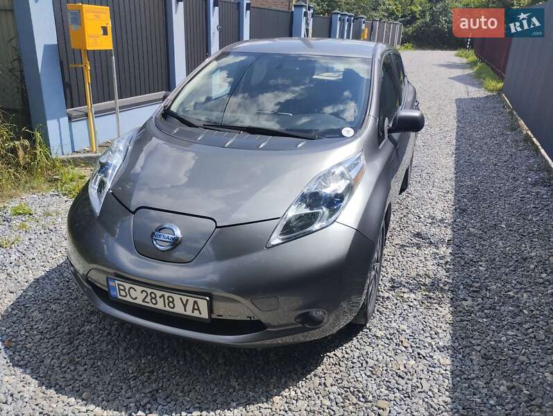 Nissan Leaf 2014