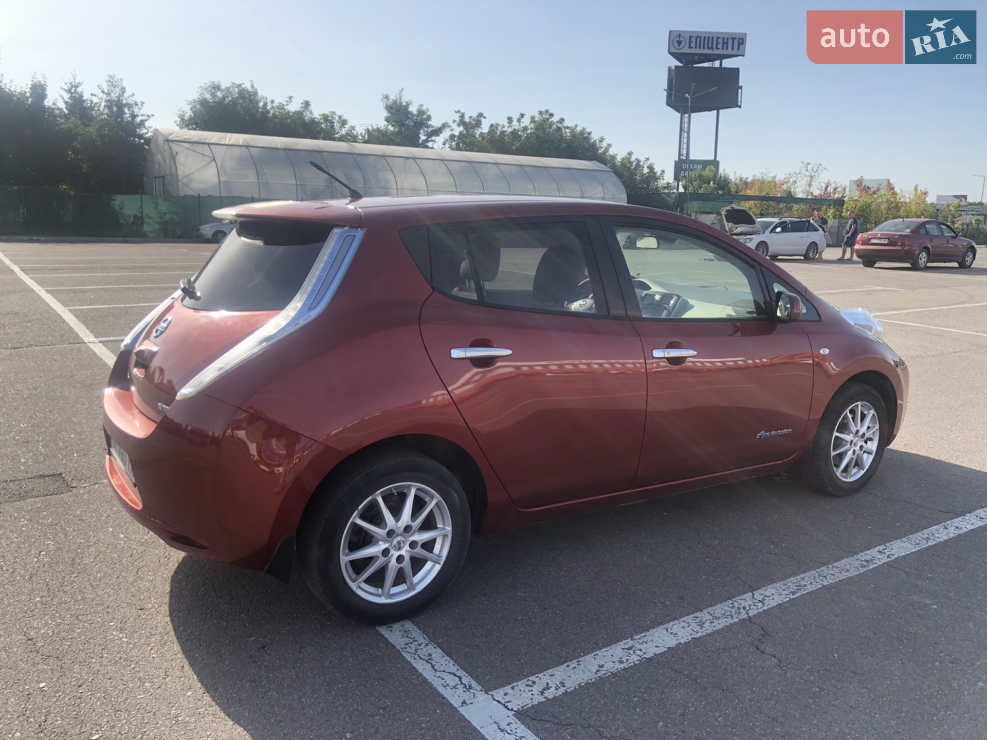 2012 Nissan Leaf - мініатюра 12