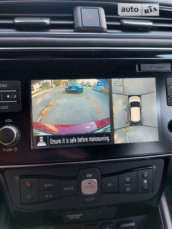 Хетчбек Nissan Leaf 2018 в Києві