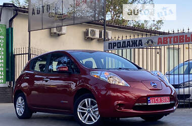 Хэтчбек Nissan Leaf 2014 в Николаеве