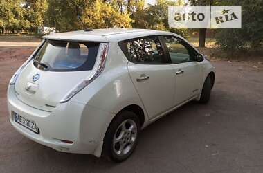 Хэтчбек Nissan Leaf 2012 в Кривом Роге