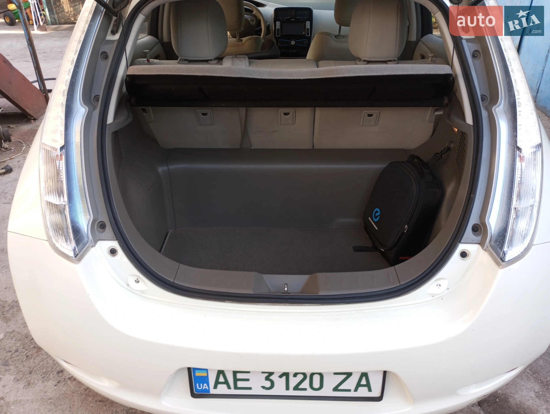 2012 Nissan Leaf - мініатюра 13