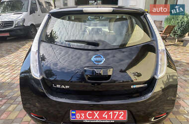 Хетчбек Nissan Leaf 2011 в Чернівцях