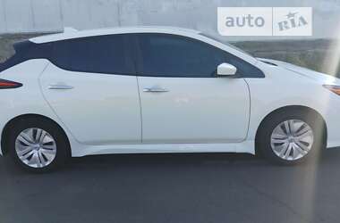 Хетчбек Nissan Leaf 2020 в Одесі