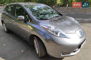 Хетчбек Nissan Leaf 2014 в Тернополі
