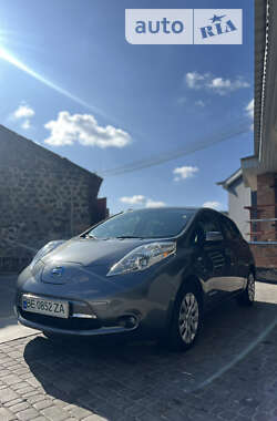 Хэтчбек Nissan Leaf 2014 в Первомайске