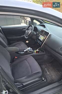 Хэтчбек Nissan Leaf 2013 в Тернополе