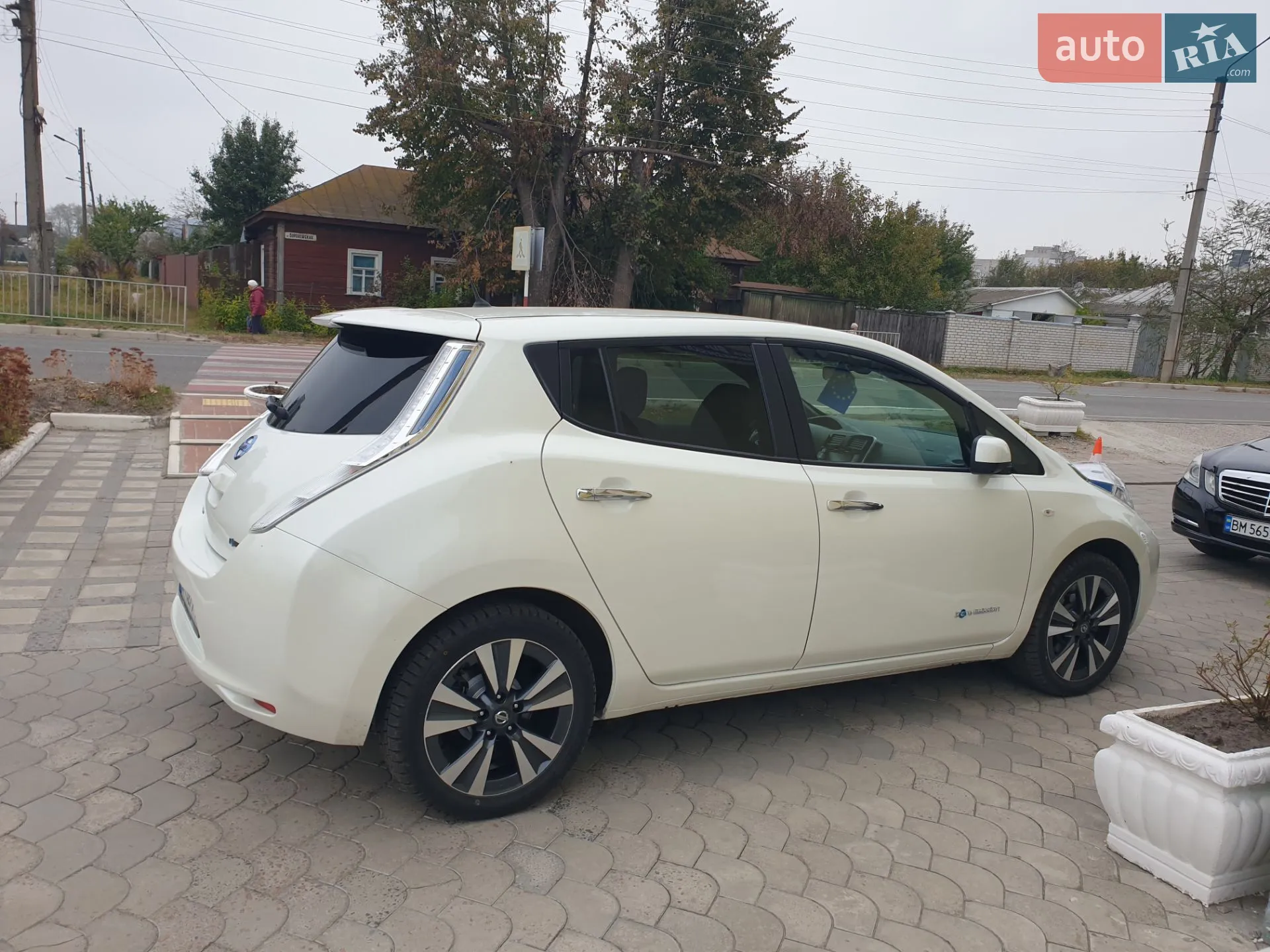 2017 Nissan Leaf - мініатюра 9