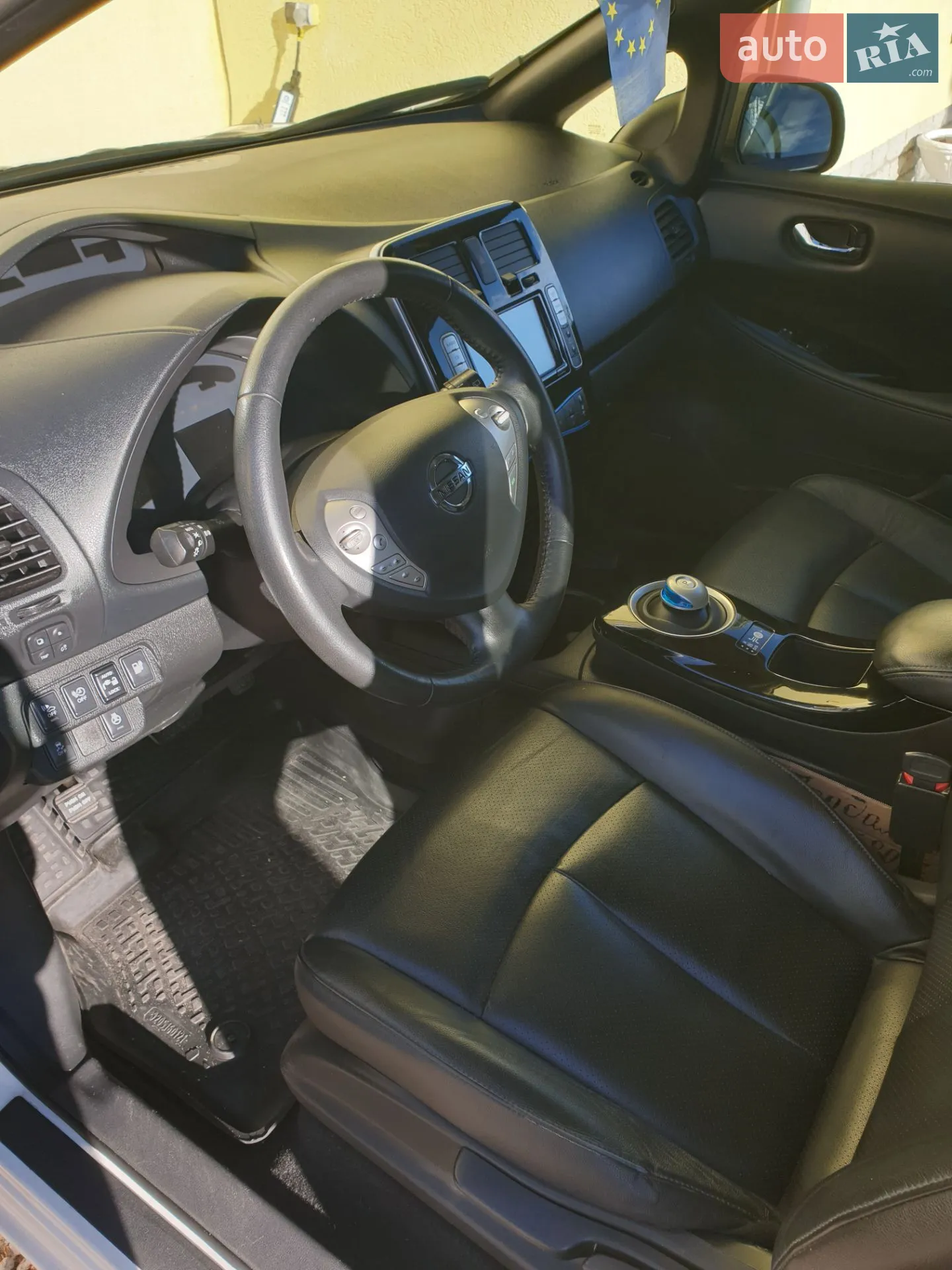 2017 Nissan Leaf - мініатюра 33