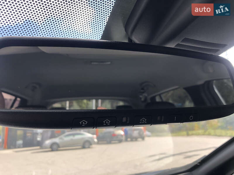 Хэтчбек Nissan Leaf 2018 в Полтаве